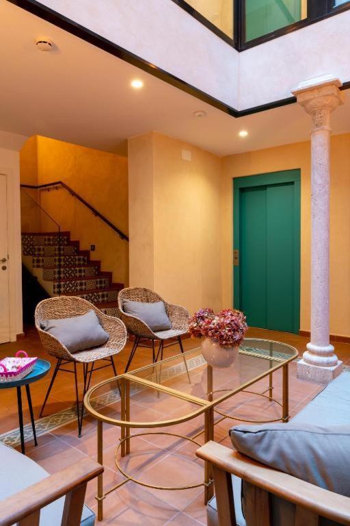 Suites San Pablo Sevilla Eksteriør billede